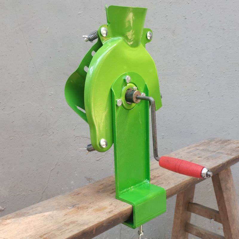 Hand Crank Corn Thresher Mini  - огляд і ціна Corn Sheller Machine