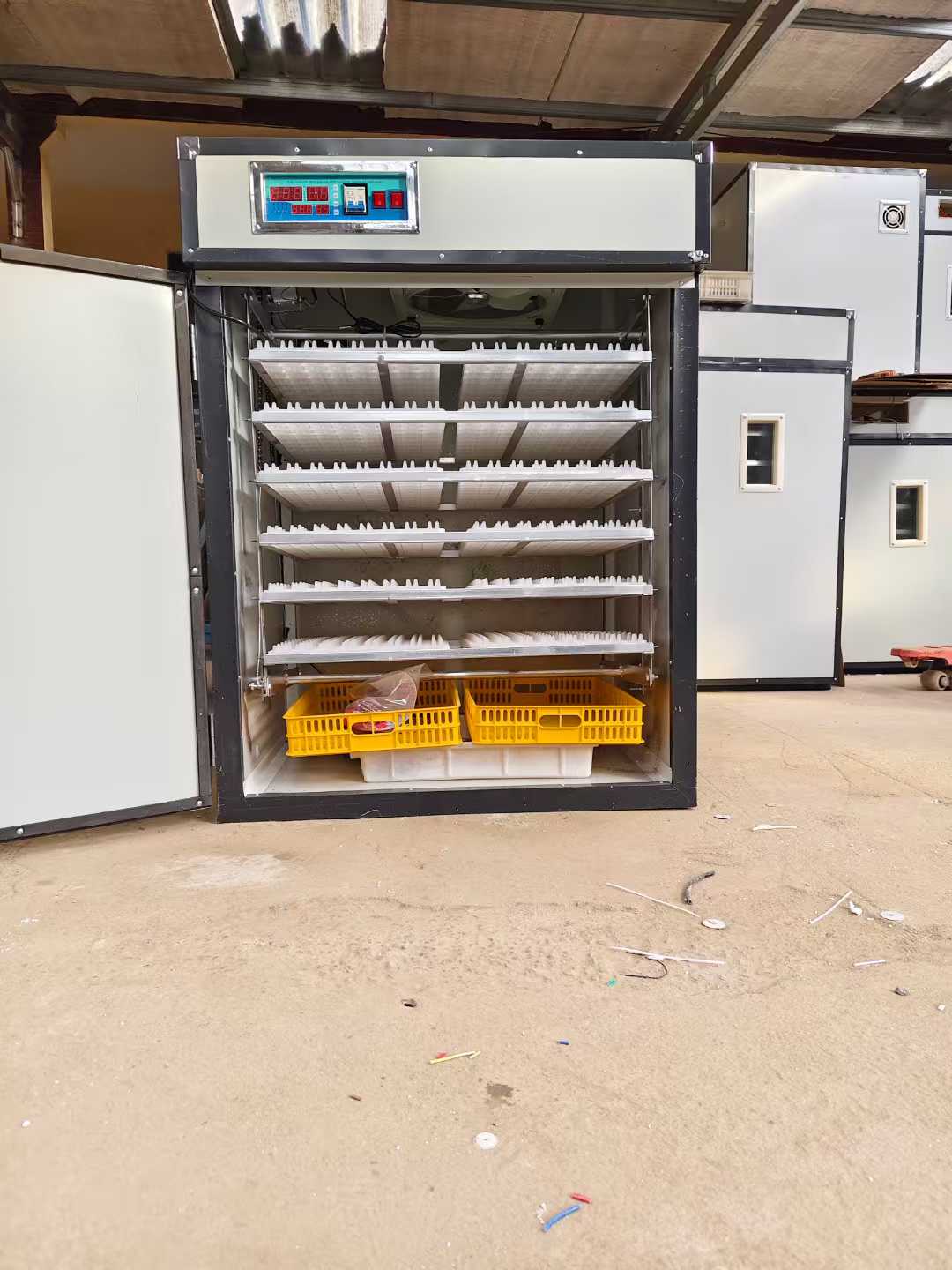 Automatic Chicken Egg Incubato - огляд і ціна Poultry Incubator